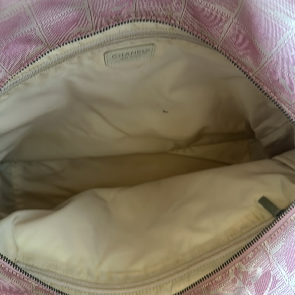 Very good condition Authentic Chanel pink bag - Picture 4 of 6